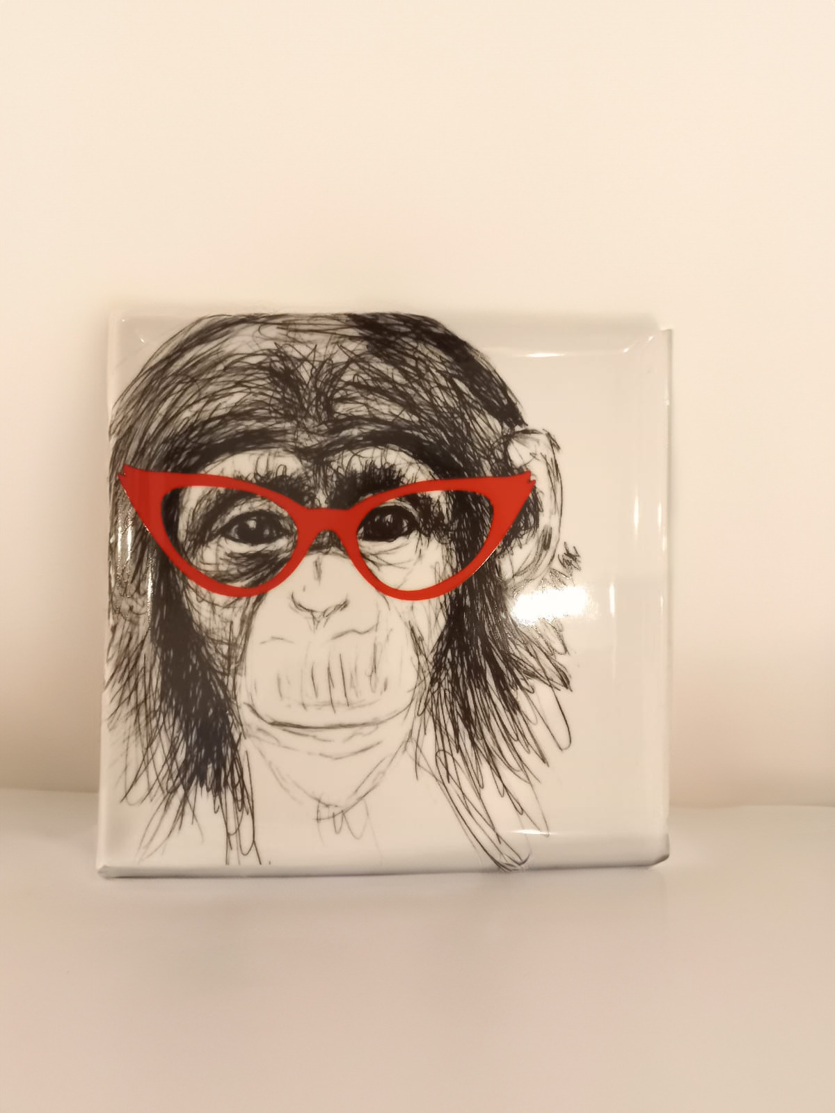 PORCELAIN MONKAY TRAY RED